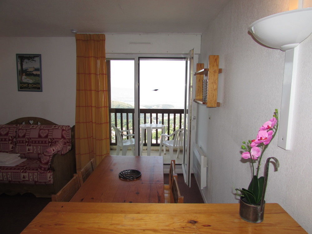Les Balcons Du Soleil Aparthotel Font-Romeu-Odeillo-Via Екстериор снимка